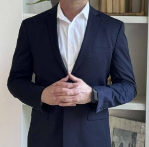 Azarman Navy Blazer and Calvin Klein White Dress Shirt