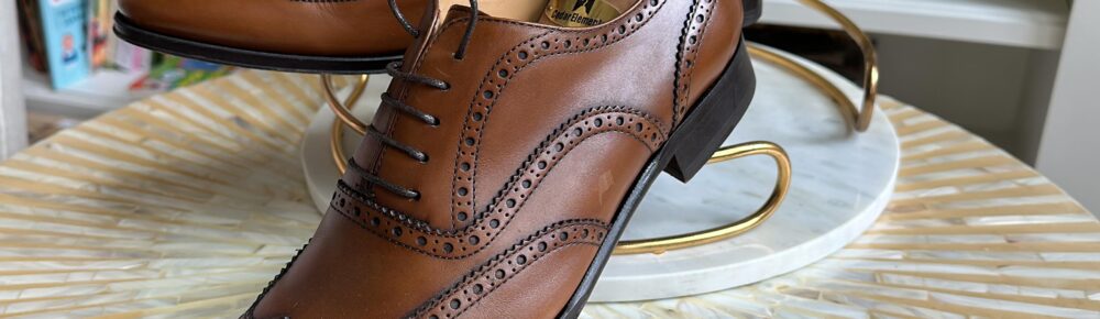 Wingtip Shoes: Mastering Dress Shoe Fashion